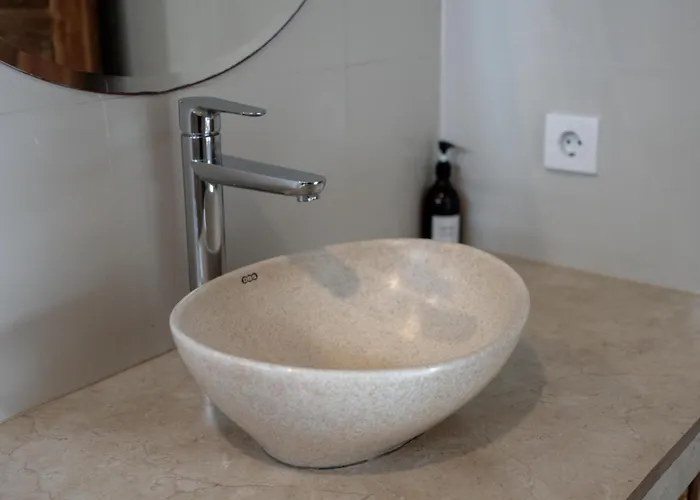 The Eight & Bali - *